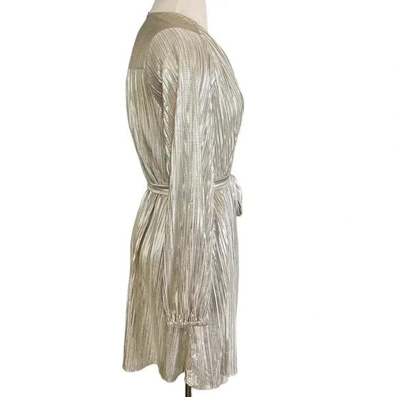 BOSTON PROPER Metallic Pleated Long Sleeve Dress Size M - Picture 6 of 12